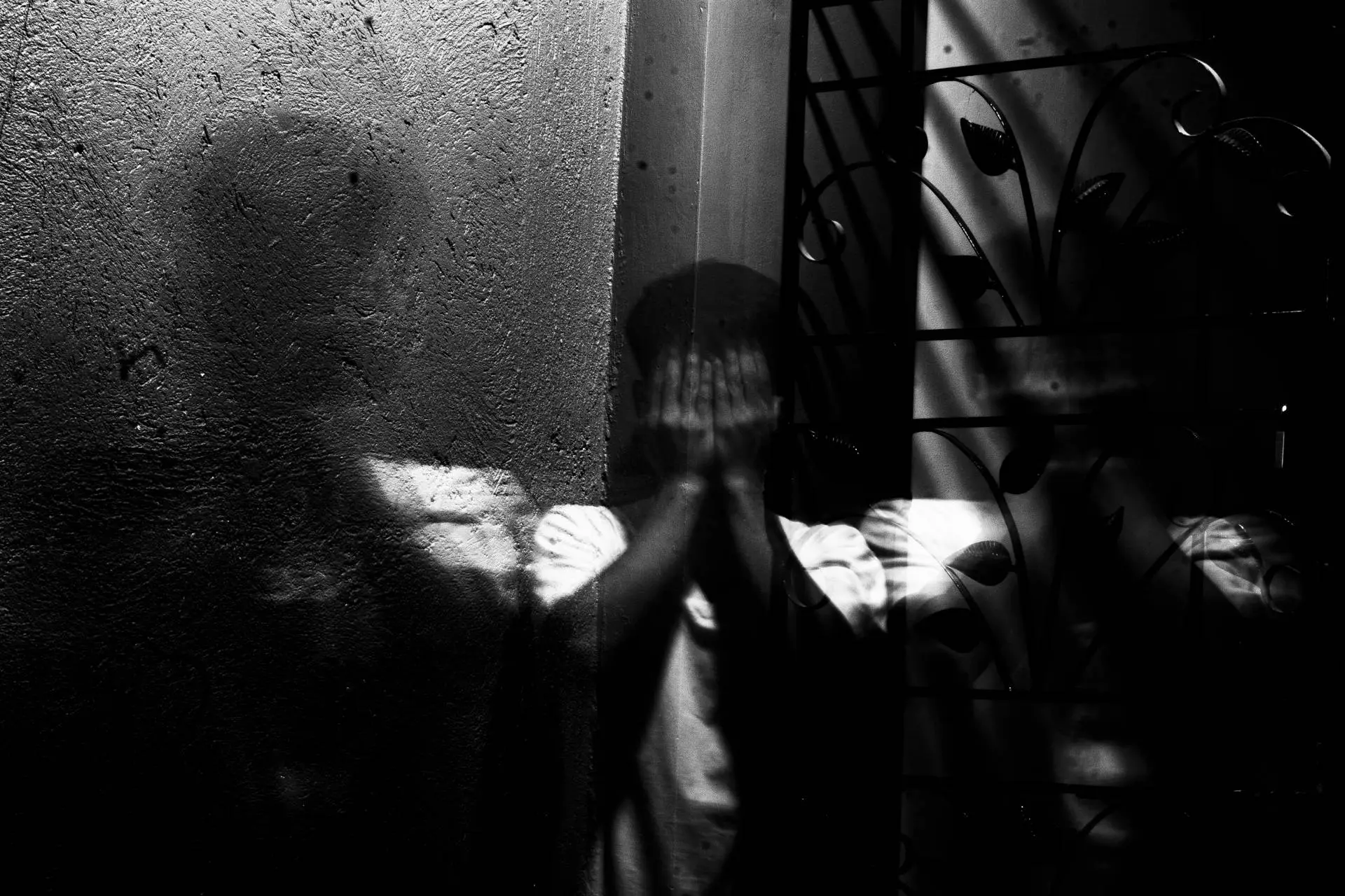 Frica: O hartă psihică a vulnerabilității umane